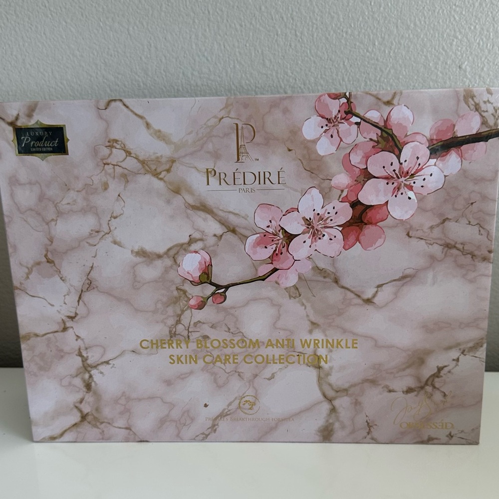 New Sealed Box Cherry Blossom Anti-Wrinkle Skin Care Collection